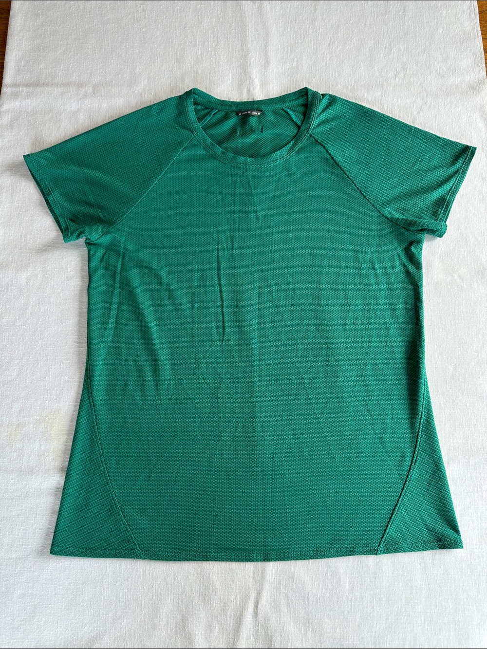 oiselle Flyout Short Sleeve 10 Green